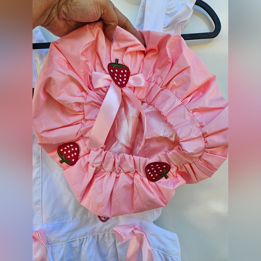 Strawberry Shortcake Costume Apron - Picture 4 of 10